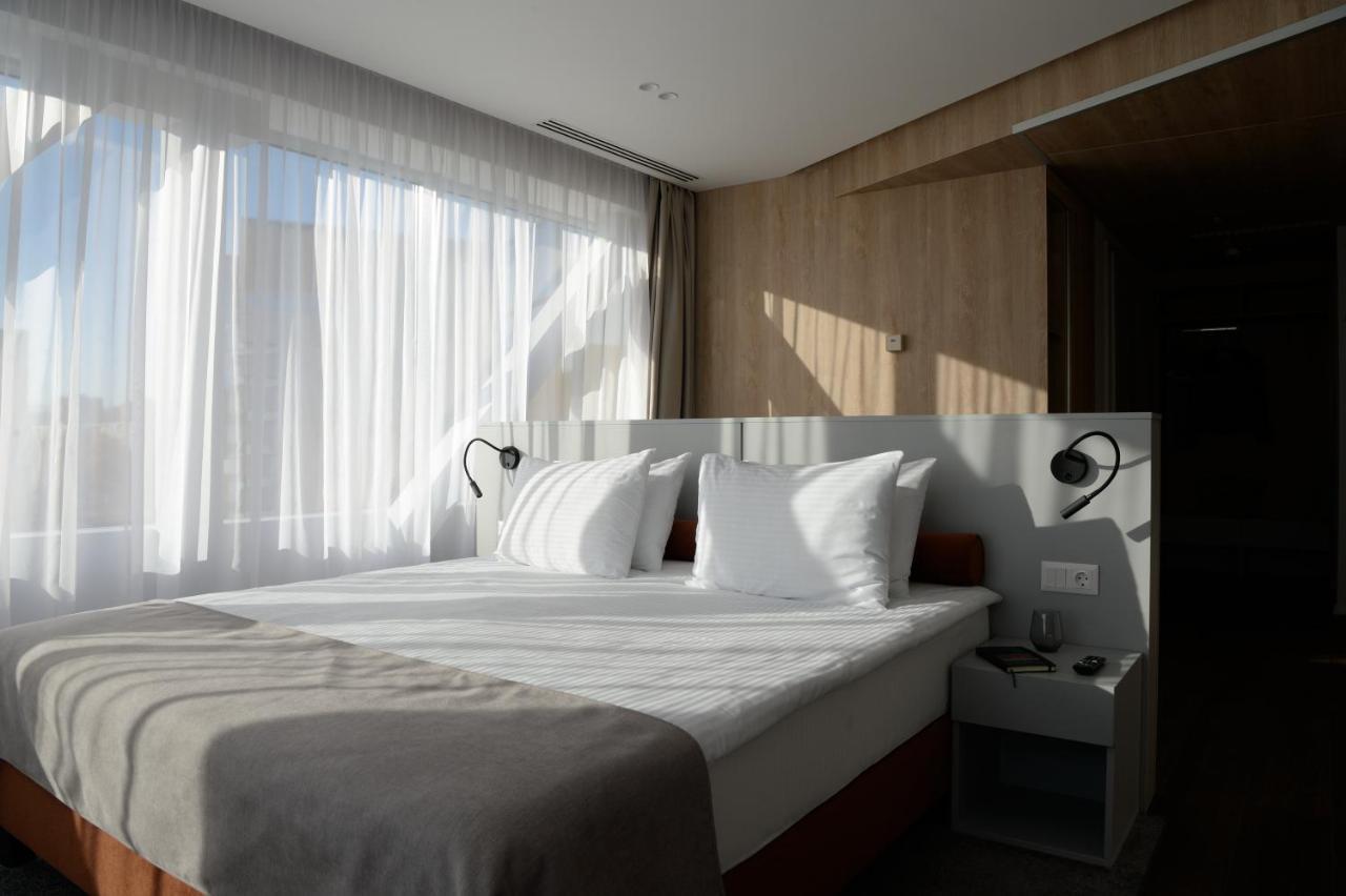 Premier Hotel Μίσκολτς Δωμάτιο φωτογραφία