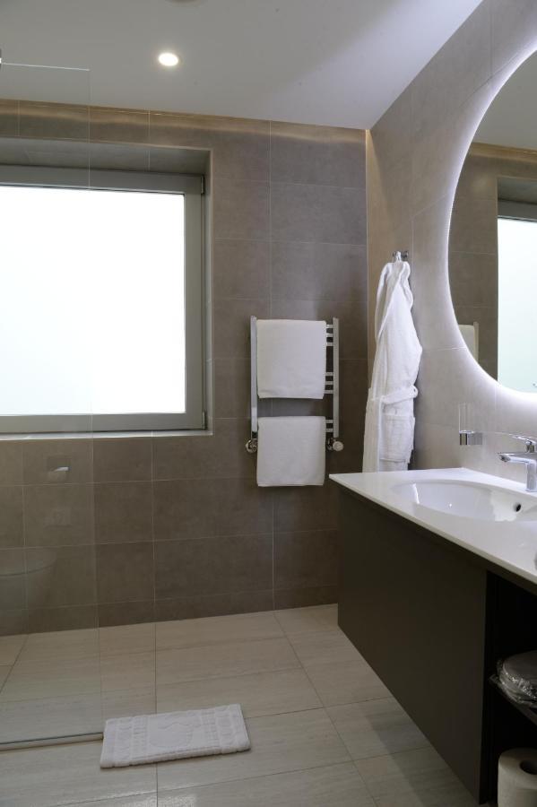 Premier Hotel Μίσκολτς Δωμάτιο φωτογραφία