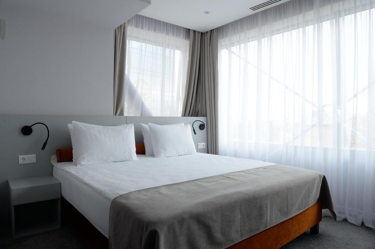 Premier Hotel Μίσκολτς Εξωτερικό φωτογραφία